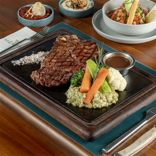 Porterhouse (dry Aged) 600 Gr